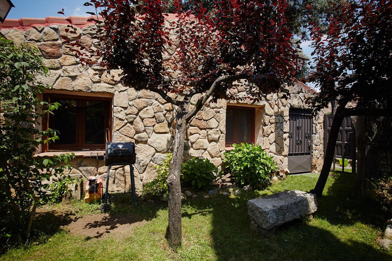 Casa De Cucu Navaluenga Villa Avila Exterior photo